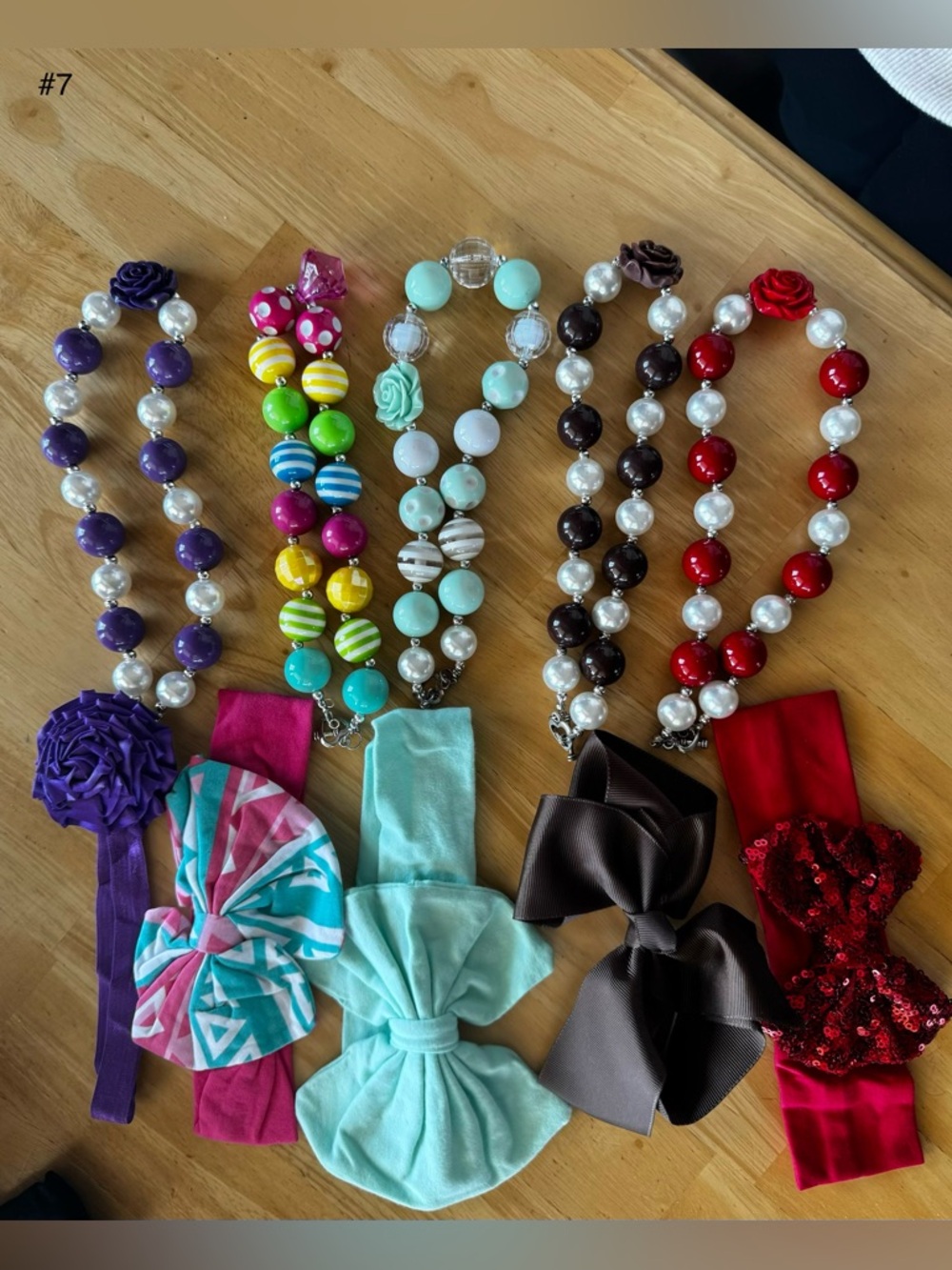 Kids Beaded Necklace and Bow Headband Set - Multicolor